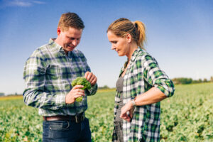 At Westhof, we are passionate about growing top-quality organic broccoli. Our organic farming methods guarantee that only the best organic vegetables end up on your plate. Discover our first-class organic vegetables and see for yourself the dedication we put into every stage of production.