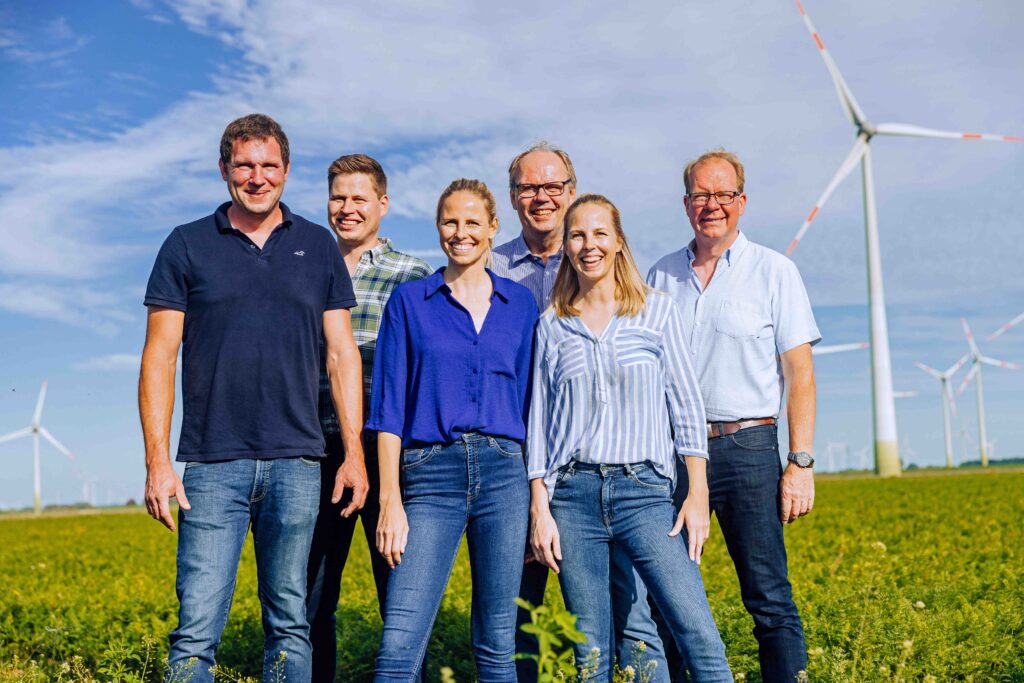 As a family business in Westhof, we are passionate about producing sustainable organic vegetables. Discover the variety of our fresh organic vegetables, which are grown with dedication and care.